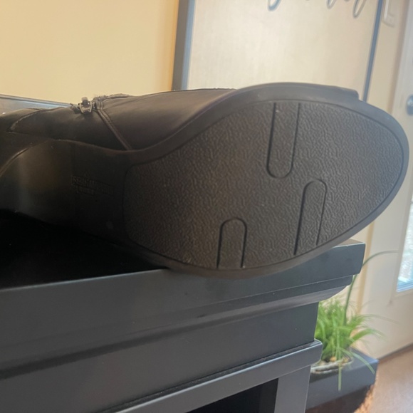 Booties - Picture 2 of 4